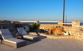 Ataraxia- Stonebuilt Studios And Apartments